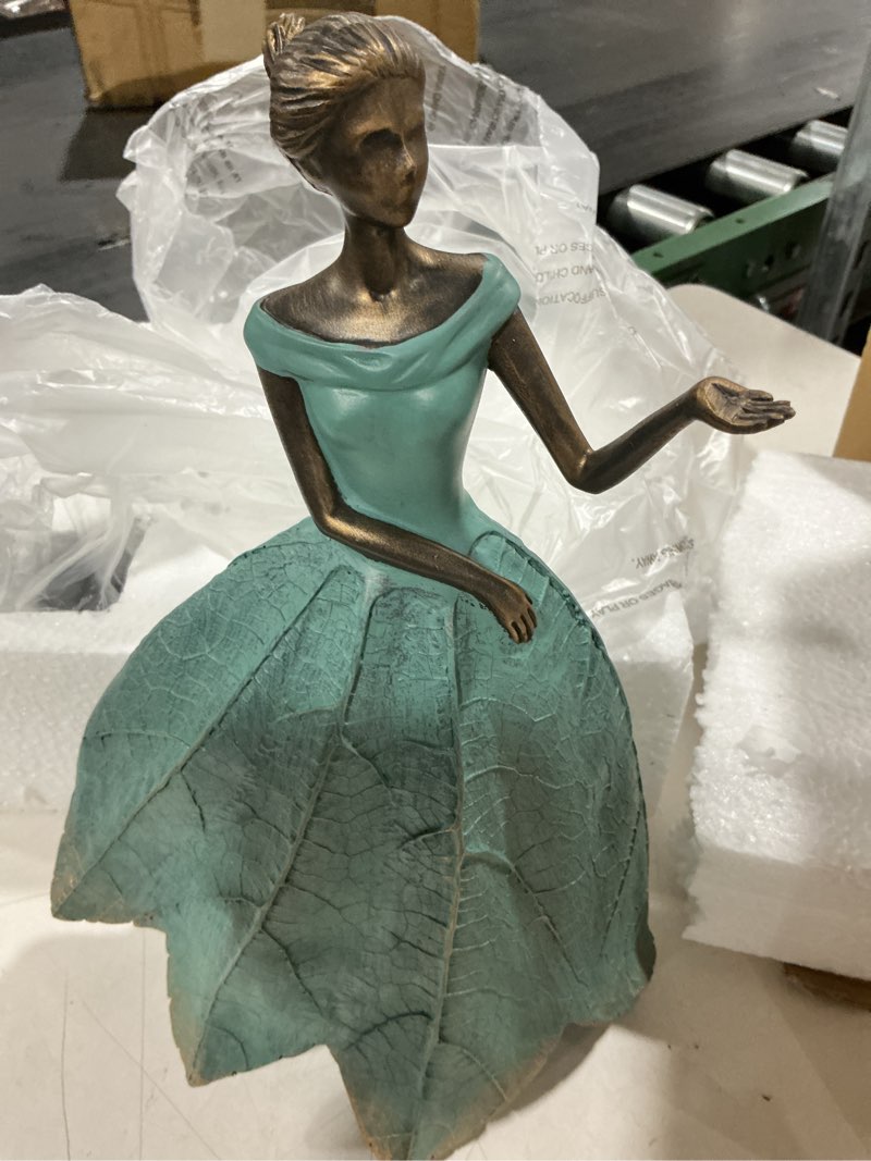Condition photo showing Good Condition for guichifun fairy statues solar outdoor lights - resin garden figurines decorations for patio yard lawn decor housewarming gardening gifts for women mom 7.4 x 5.3 x 12 inch green-solar lights large