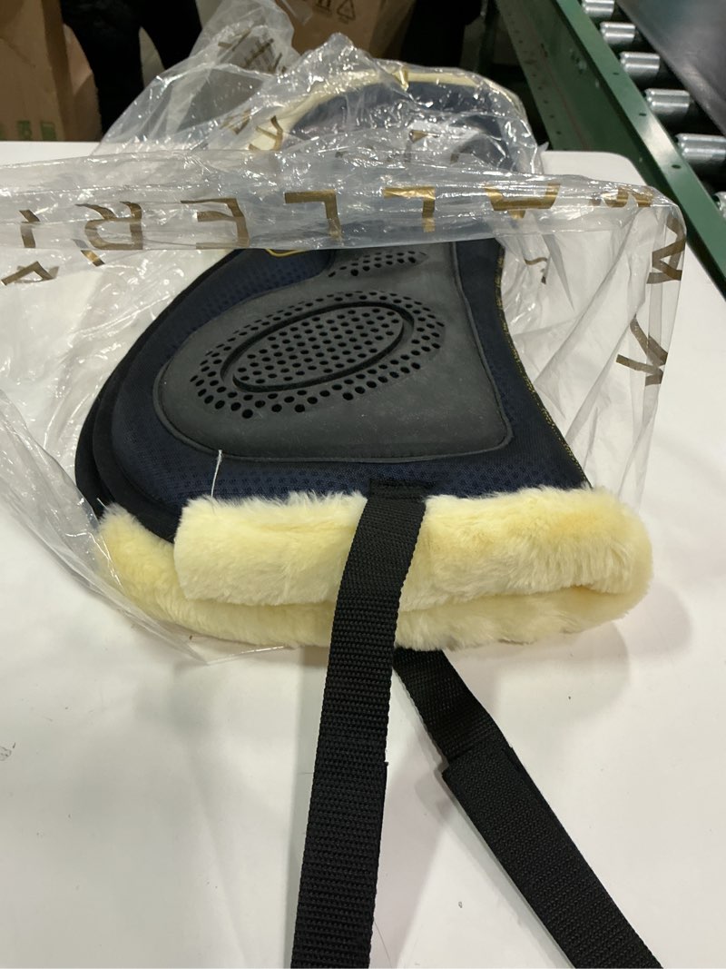 Condition photo showing Good Condition for Kavallerie 3D Air-Mesh Half Pad, Impact Protection & Therapeutic Gel Padding English Saddle for Maximum Support and Stability, Best for Horses Under Saddle, Dressage, Jumping & Training Dark Blue 3d Air-mesh Fleece