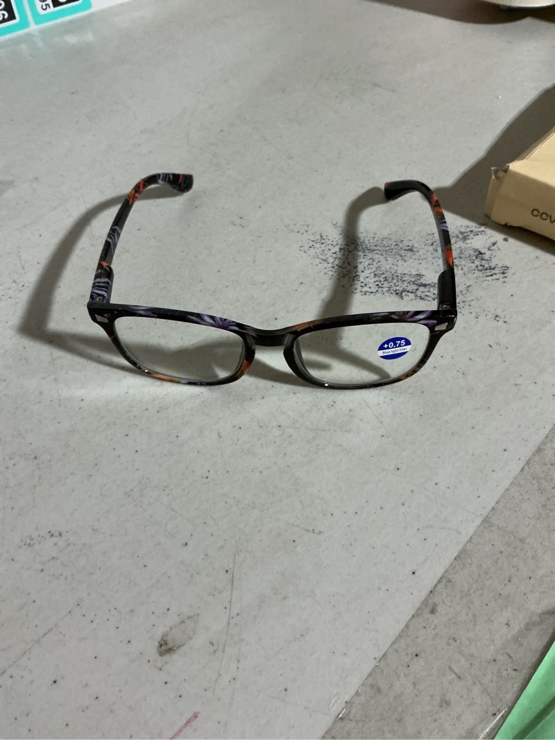 Condition photo showing New/Like New for ccvoo reading glasses for women +0.75, eyeglasses, blue light readers for women/men, computer eye glasses, cheaters