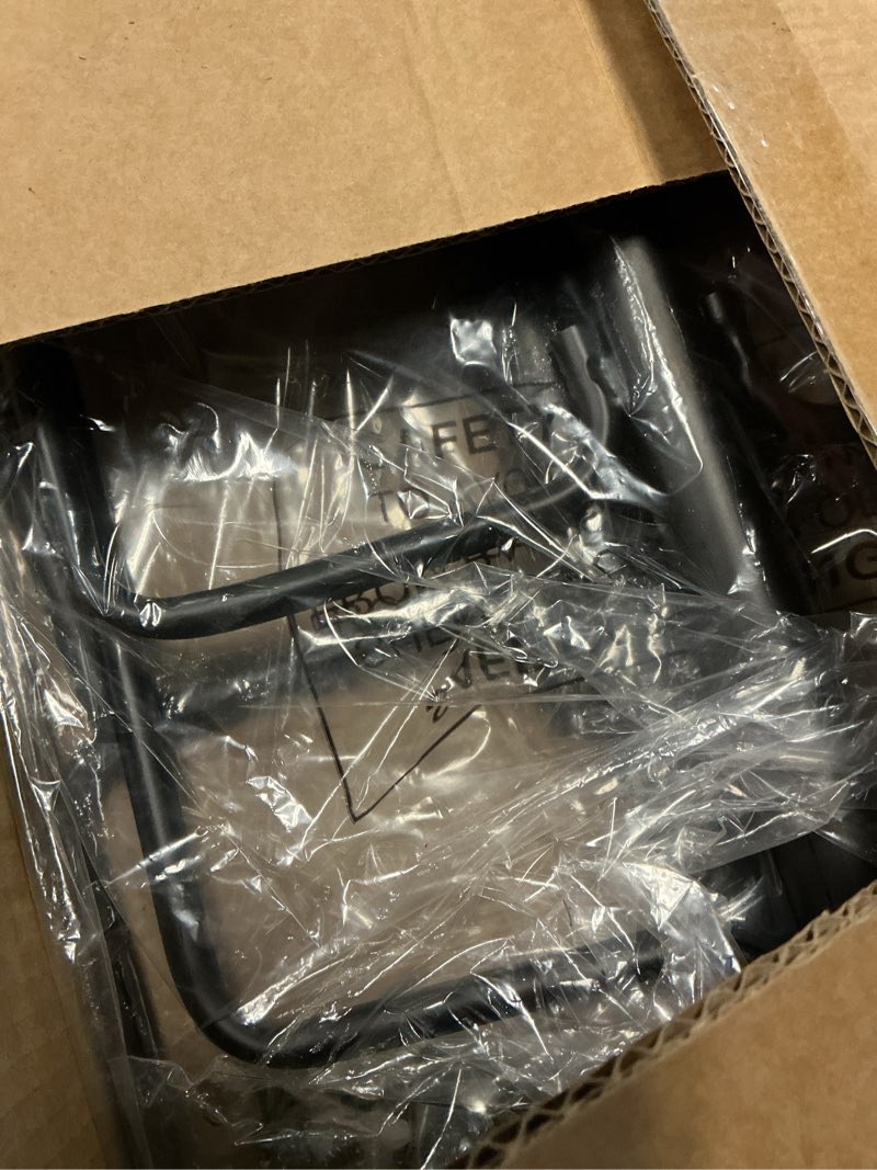 Condition photo showing New/Like New for 6 Pack String Light Poles for Outside, Heavy-Duty Metal Light Poles for Outdoor String Lights with Fork, Adjustable Lighting Accessories for Patio Decor Backyard Yard Pergola Garden Decorations