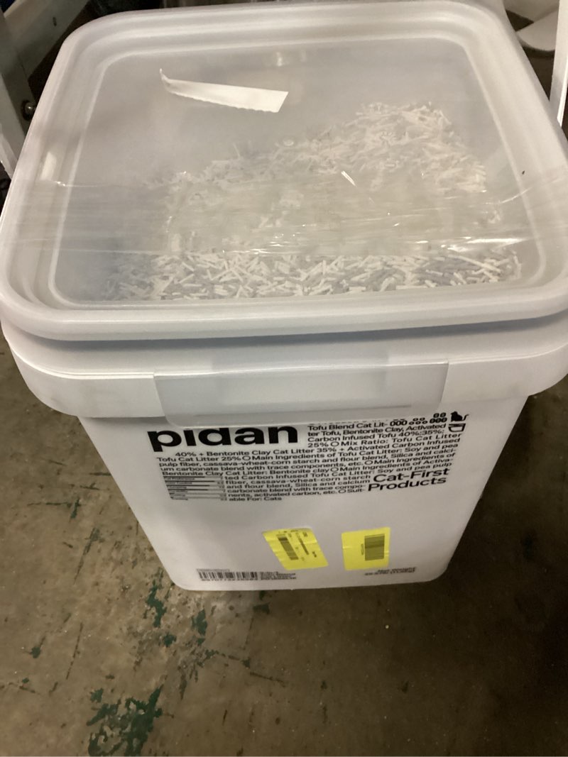 Condition photo showing New/Like New for pidan 3 in 1 tofu clumping cat litter, 25.57 lb