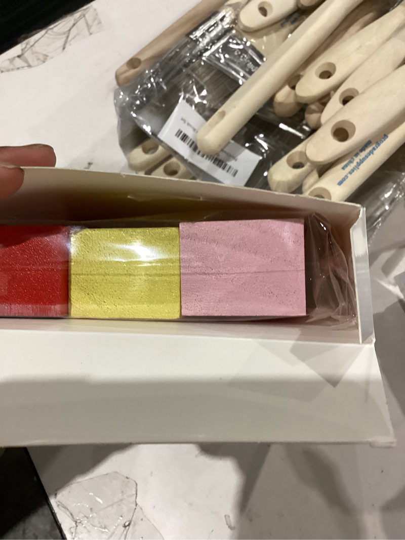 Condition photo showing Good Condition for Blulu 4 Pcs Vintage Valentines Galentines Day Decorations Farmhouse Wooden Hearts Table Centerpiece Retro Pink Red Tabletop Signs Block for Ladies Friends Photo Prop Tiered Tray Party Decor