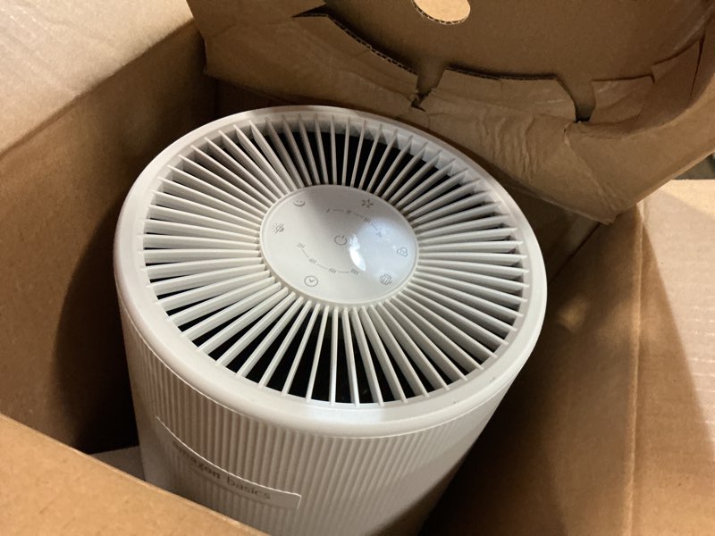 Condition photo showing Good Condition for amazon basics air purifier for home and office, with activated carbon, 3 speeds, timer, sleep mode (32db), energy star certificate, covers up to 1067 sq ft, white medium room air purifier