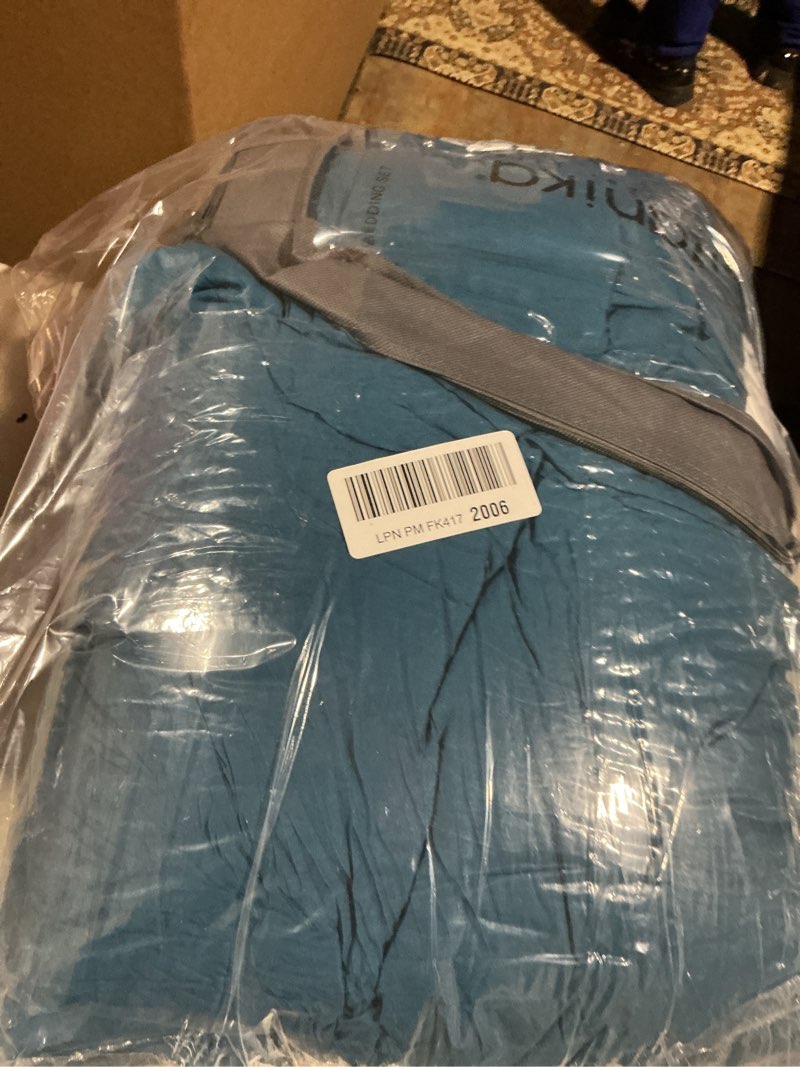 Condition photo showing As Is for Litanika Teal Comforter Queen Size, 3 Pieces Turquoise Lightweight Solid Bedding Comforter Set, All Season Fluffy Bed Set (90x90In Comforter & 2 Pillowcases) Teal Queen