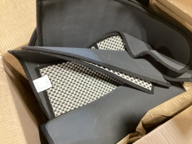 Condition photo showing Good Condition for kitchen rugs sets of 2-non slip kitchen mats for floor-thick stain resistant vintage kitchen floor mat runner carpet for hallways entryway laundry room washable?green 24"x70"+20"x47"?