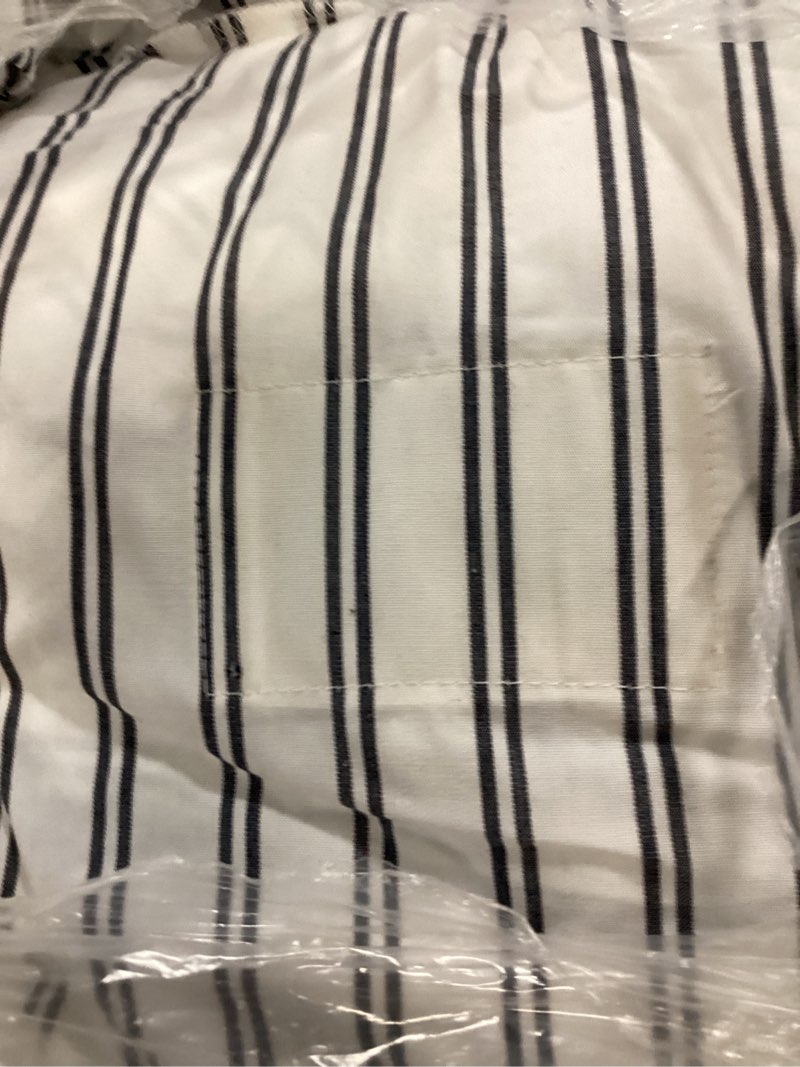 Condition photo showing Good Condition for classic organic percale double stripe duvet cover set, cal king, double stripe navy