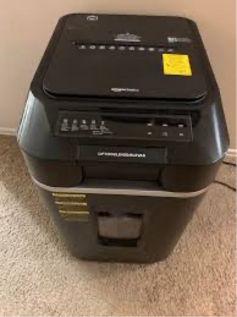 Amazon Basics 200 sheet auto feed cross cut. Only tried out. I didn’t realize how big it was when I bought it. $245. Is the original price. $100 OBO