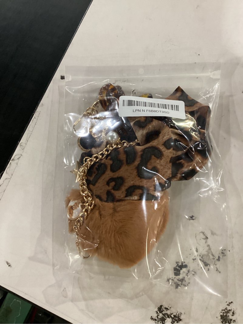 Condition photo showing Good Condition for xandova 4pcs tote bag decor kit, bow decorative chain charms, pom pom accessories, compatible with 20/35/50 bogg beach tote bags accessories for girls women (camobrown) camo brown