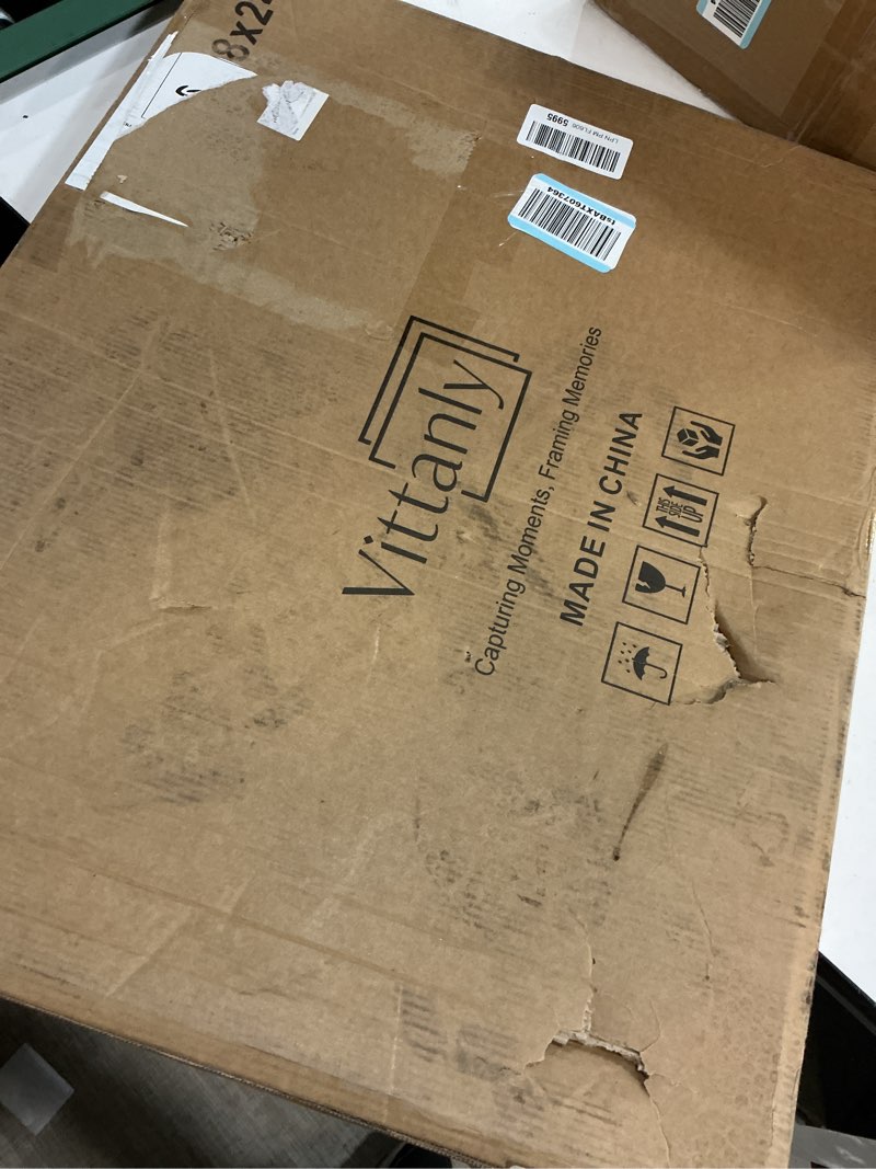 Condition photo showing Good Condition for Vittanly 18x24 Picture Frames Set of 2, Ornate Vintage Photo Frame for Wall Mount, Display 16x20 Pictures with Mat or 18x24 without Mat, Rustic Gold Gold 2