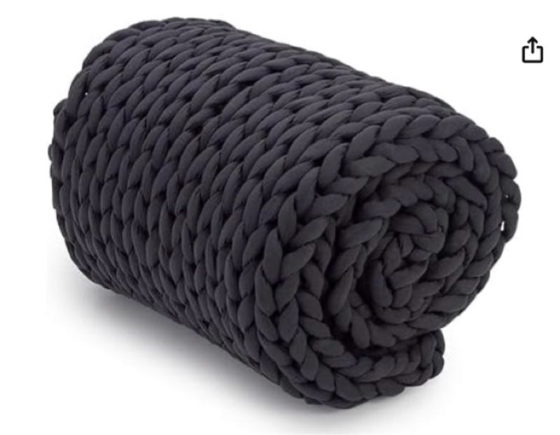 nuzzie chunky knit blanket - breathable, cooling, hand made knit throw blanket for sleep - machine washable, stylish decor design (unknown size)