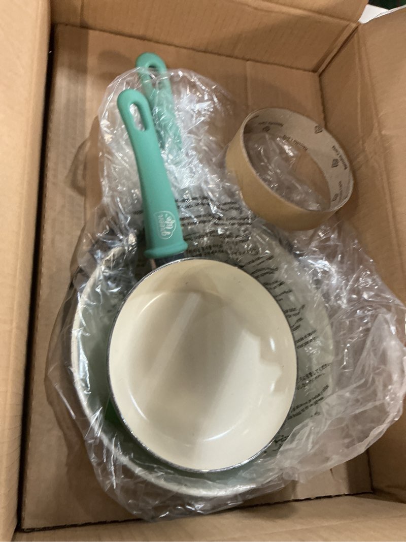 Condition photo showing Good Condition for GreenLife Soft Grip Healthy Ceramic Nonstick 7" and 10" Frying Pan Skillet Set, PFAS-Free, Dishwasher Safe, Gray
