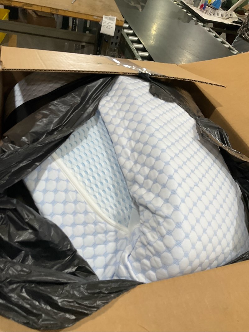 Condition photo showing Good Condition for mattress