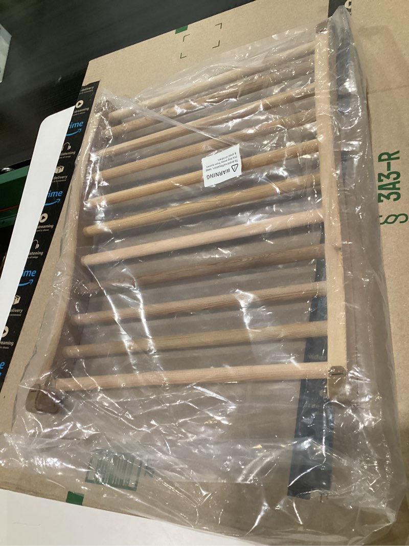 Condition photo showing Good Condition for Sauna Backrest - Handcrafted from Canadian Red Cedar Wood - Premium Ergonomic S-Shape Back Support - Non-Slip Pads - Luxury Sauna Accessories