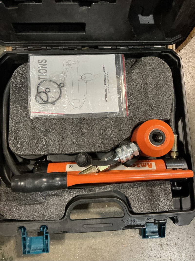 Condition photo showing As Is for amzcnc 15 ton 1/2 inch to 4 inch hydraulic punch driver kit manual hole knockout puncher tool w/ 10 dies (15t(1/2"~4"))