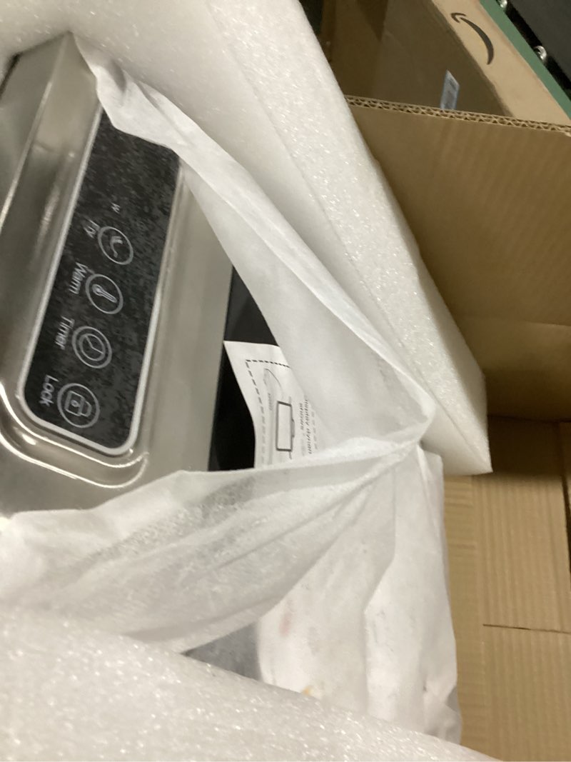 Condition photo showing Good Condition for Induction Cooktop, 1800W Commercial Electric Burner with Stainless Steel Shell, Induction Burner with 18 Power Settings, 24-Hour Timer, LED Display Single Commercial Induction Cooktop