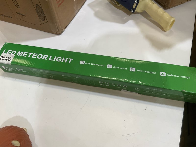 Condition photo showing Good Condition for led meteor light