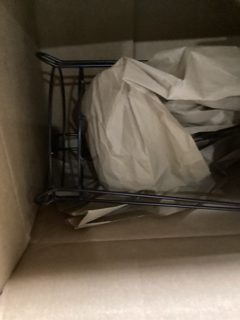 Condition photo showing Good Condition for s1021b 21-inch basic black plant stand s1021-b
