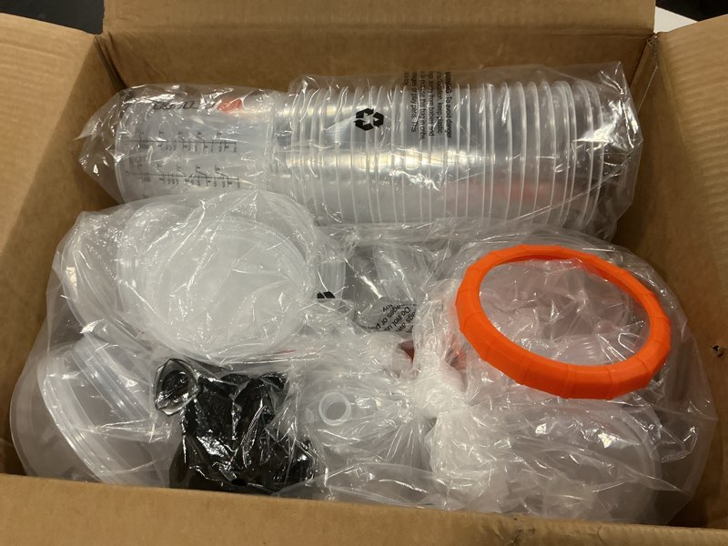 Condition photo showing Good Condition for disposable paint cups, 30 sets cups and liners 22 ounces 650ml, automotive paint mixing cup with filters lids (30)