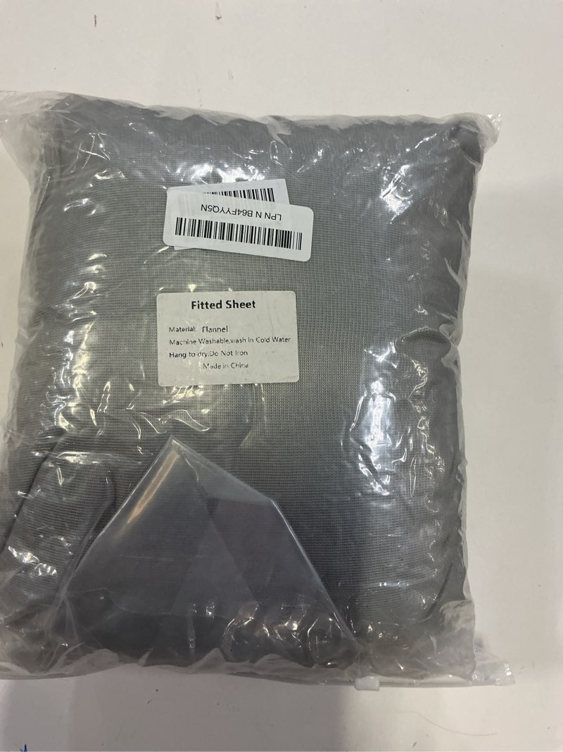 Condition photo showing Good Condition for Plush Shaggy Fitted Sheet Twin Size-Velvet Fitted Sheet Faux Fur Bottom Sheet with 15" Deep Pocket, 