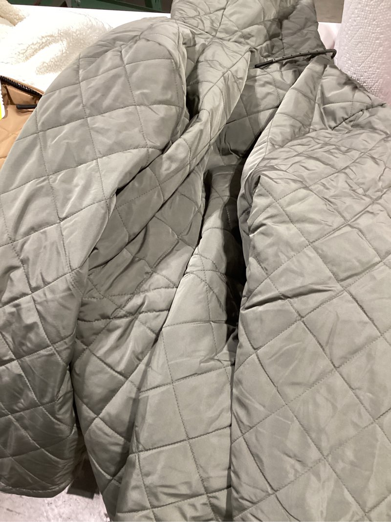 Condition photo showing Good Condition for women's switch it up cloud lite reversible jacket