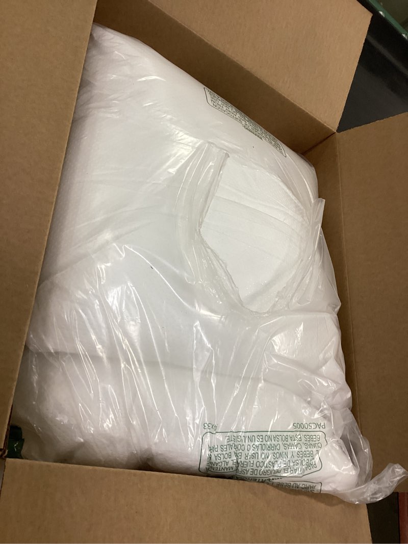 Condition photo showing Good Condition for Phantoscope Pillow Inserts, Hypoallergenic 100% Virgin Fiber Square Form Microfiber Throw Pillow Inserts, Couch Bed Pillows 45x45 cm, 18x18 Inch (Pack of 4) 18x18 Inch (Pack of 4) White