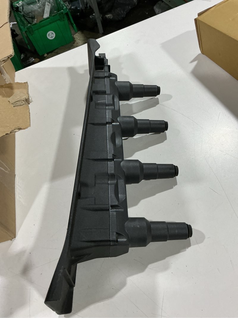 Condition photo showing Good Condition for irontek uf577 ignition coil pack of 1 compatible with 2001-2003 for saab 9-3 2.0l, 1999-2002 for saab 9-3 2.3l, 1999-2009 for saab 9-5 2.3l, replaces ref# 30583218, 55559955, c1705, 5c1762, c1703
