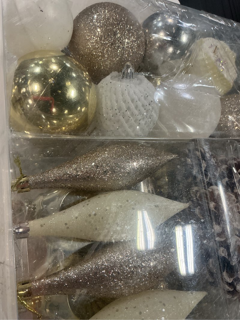 Condition photo showing Good Condition for Sea Team 73-Pack Assorted Shatterproof Christmas Ball Ornaments Set Seasonal Decorative Hanging Ornament Set with Reusable Hand-held Gift Package for Holiday Xmas Tree Decorations, Gold Multi-Size/73-Pack Gold