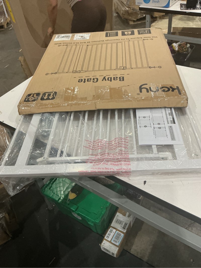 Condition photo showing Good Condition for keny 29"-42.5" baby gate for stairs, auto close safety dog gate, pressure mounted easy walk through pet gate for doorways, durable stair gate, 30" tall, white white 29-42.5"wide, 30"tall