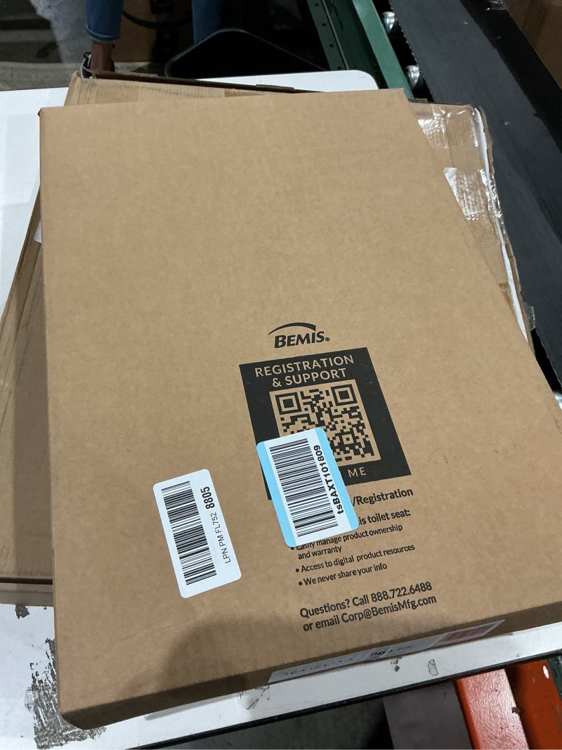 Condition photo showing New/Like New for mayfair linden slow close toilet seat, non slip heavy duty wood, easy install, elongated, white