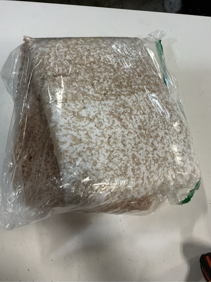 Condition photo showing Good Condition for olanly bathroom rugs mat 30x20, extra soft absorbent microfiber bath rugs, rubber backing, quick dry, machine washable bath mats for bathroom floor, tub and shower, home decor accessories, beige 30" x 20" beige