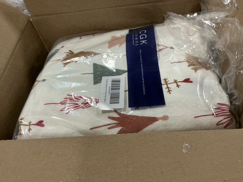 Condition photo showing Good Condition for Flannel Christmas Sheets - 100% Cotton Flannel Sheet Set - Cal King Size - Soft & Cozy - Thick Warm Heavyweight Winter Bed Set - Deep Pocket Holiday Bedding for Women, Men and Kids - Christmas Tree California King 01 - Christmas Tree 2