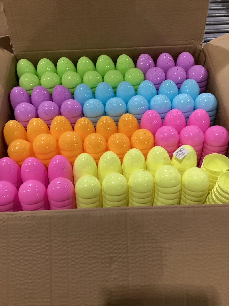Condition photo showing New/Like New for joyin 3.15" pastel easter eggs, 500pcs large plastic eggs, empty colorful fillable eggshells for easter hunt, party favor, basket stuffers filler, classroom prize supplies