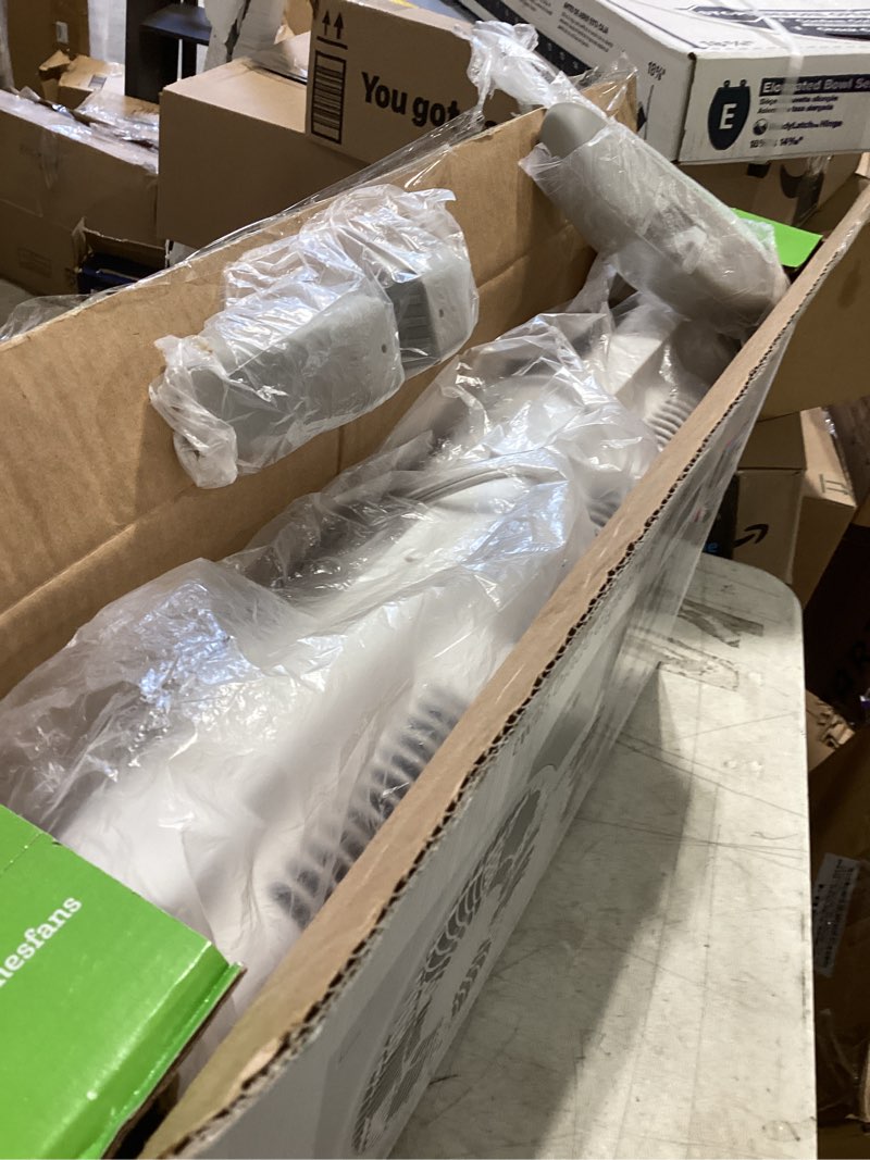 Condition photo showing Good Condition for holmes 9" twin digital window fan, reversible airflow blades, in/out exchange, 3 speeds, built-in extender panels, ideal for home, bedroom or office, remote control, white digital control w/ remote 9 inch