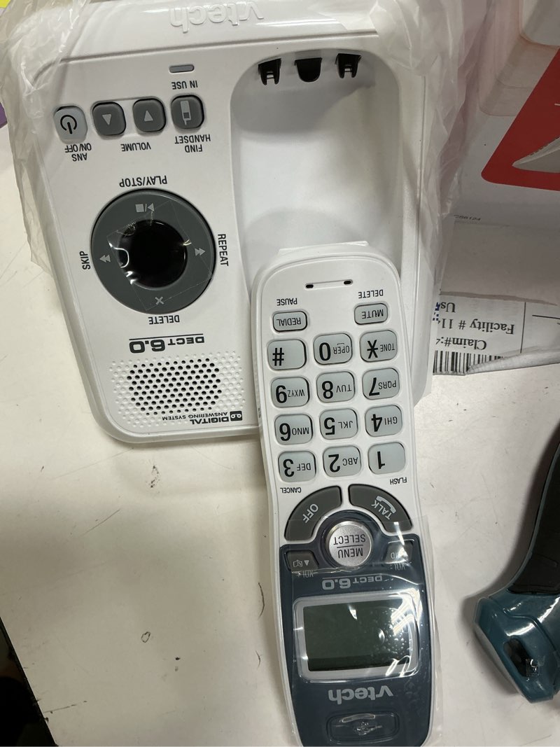 Condition photo showing Good Condition for vtech cs6124 dect 6.0 cordless phone with answering system and caller id/call waiting, white