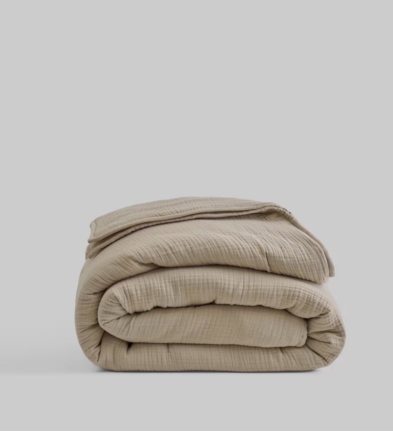 quince organic cotton gauze dream quilt king size dune 