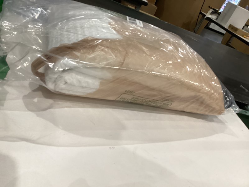 Condition photo showing As Is for David's Home Waffle Weave Duvet Cover Set Queen Size,Soft Breathable 3pcs Comforter Cover Set with 2