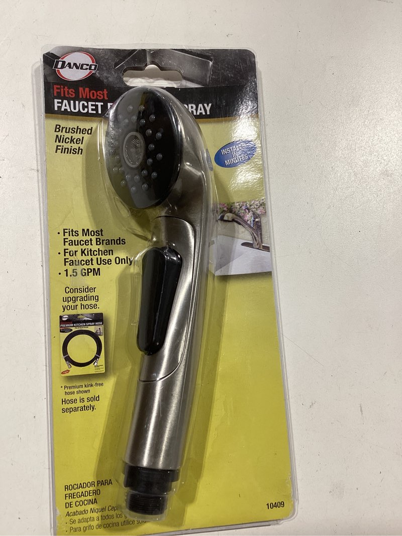 Condition photo showing Good Condition for 1-handle pull out sprayer kitchen faucet in brushed nickel