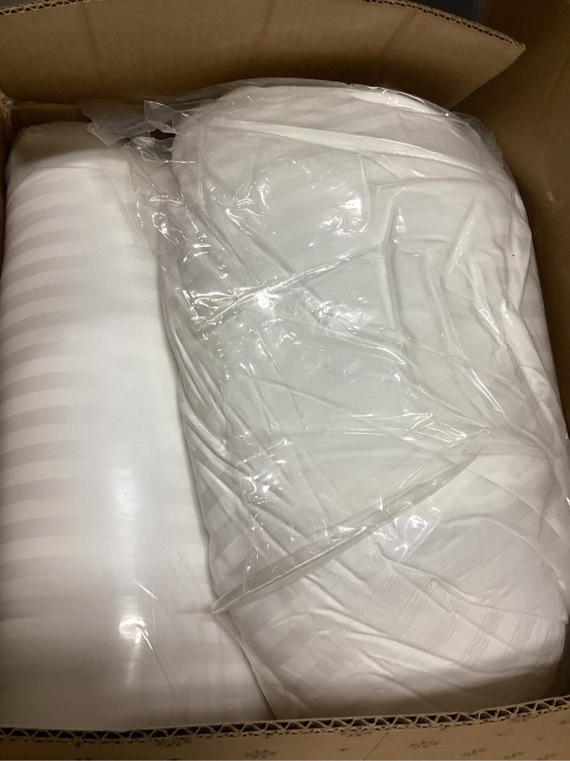 Condition photo showing Good Condition for beckham hotel collection bed pillows standard/queen size set of 2 - original soft down alternative pillow for sleeping - soft support for back, stomach or side sleepers queen / standard white
