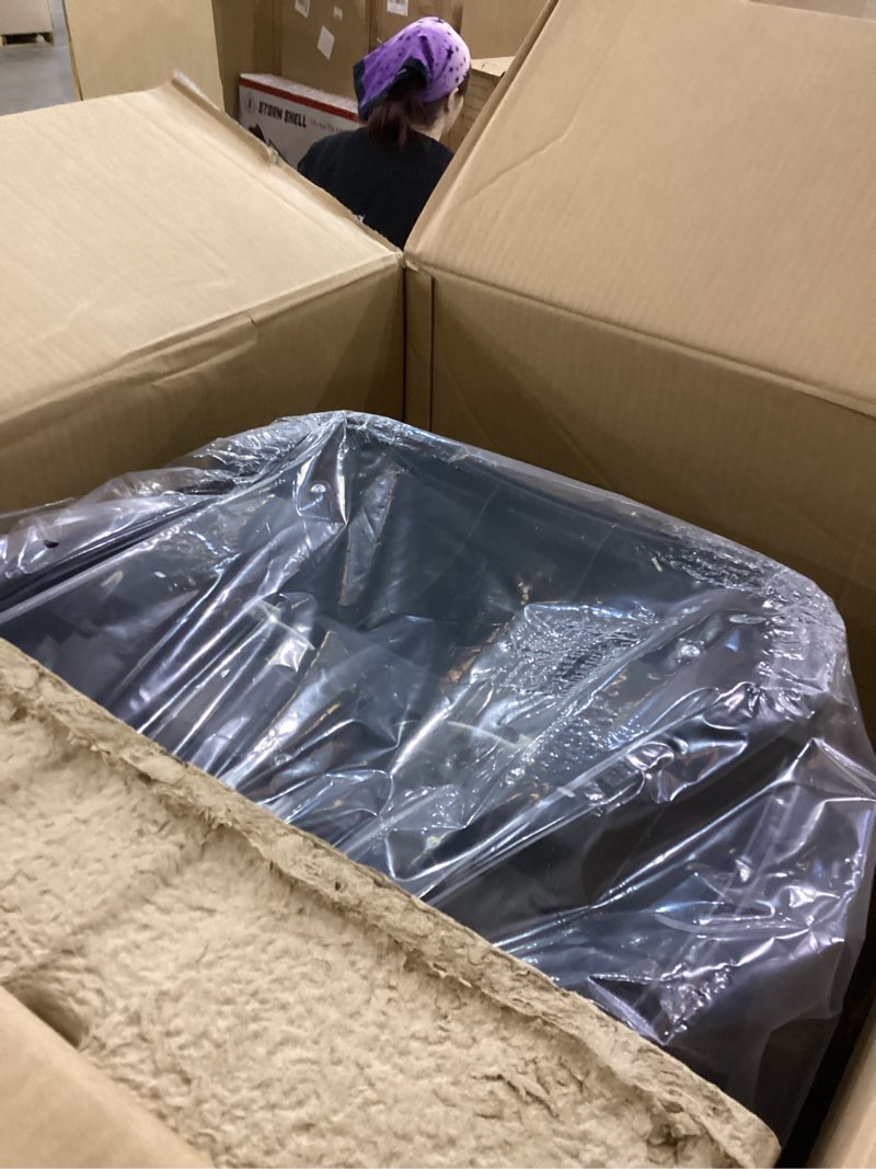 Condition photo showing Good Condition for Graco Extend2Fit Convertible Baby Car Seat, Rear and Forward Facing, Adjustable Extension Panel for Extra Legroom, Gotham 2-in-1 Gotham 2.0