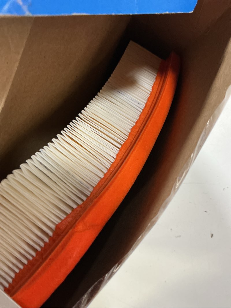 Condition photo showing Good Condition for acdelco gm original equipment a3238c (23335811) air filter