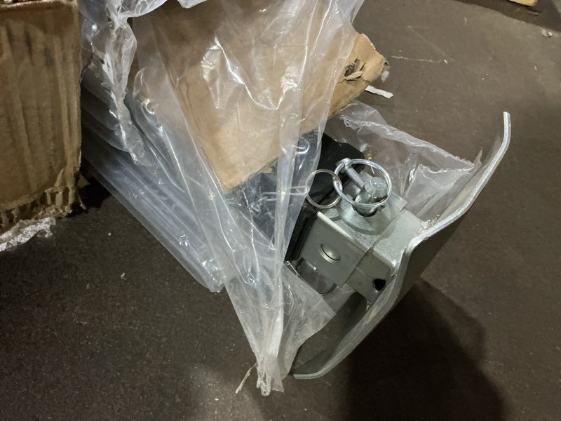 Condition photo showing Good Condition for vevor 8000lbs heavy-duty square direct weld on rv jack, 15-1/4 inches lift, adjustable drop leg, for lifting rv, horse, utility, yacht trailers, tjd-7000s 8000lbs (15-1/4 inch stroke)