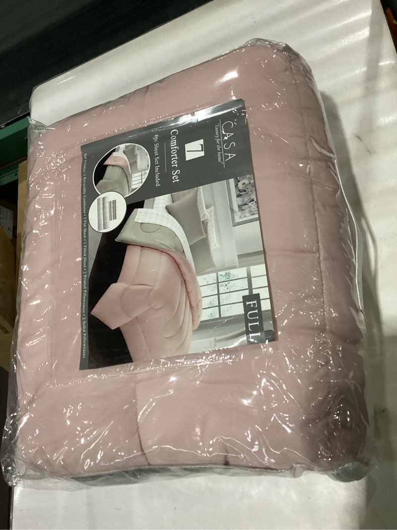 Condition photo showing New/Like New for Casa Lightweight Comforter Set, Full, Blush Full Blush