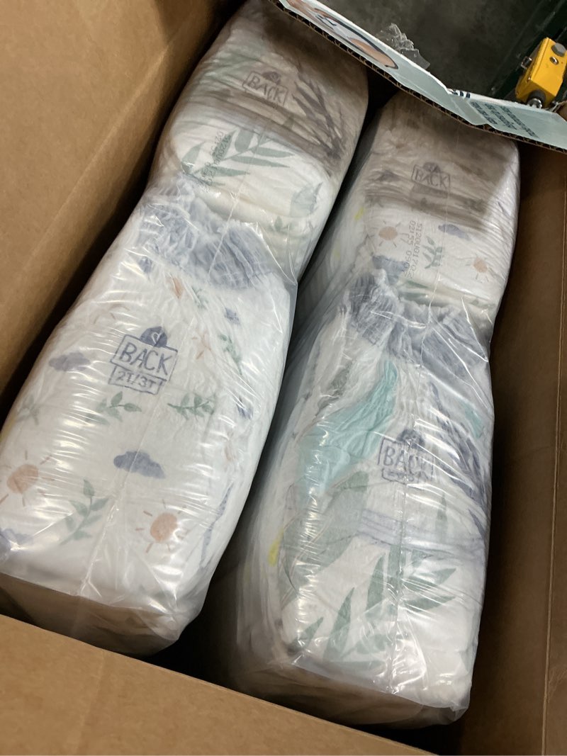 Condition photo showing New/Like New for pampers pure protection training underwear, unisex, size 2t3t, 100 count, premium, hypoallergenic, soft, absorbent 2t-3t 100