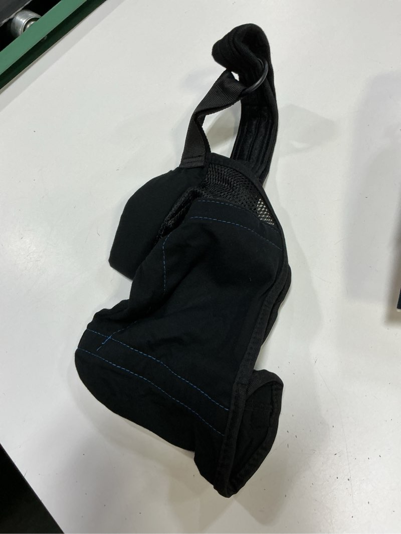 Condition photo showing Good Condition for equate adult adjustable arm sling