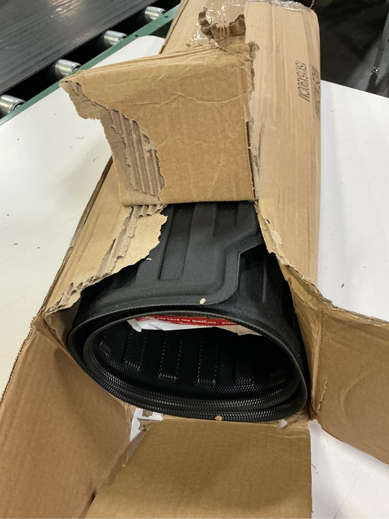 Condition photo showing Good Condition for aomsazto cargo liner custom fit for ford bronco sport 2025 2024 2023 2022 2021- all weather protection automotive trunk floor mat - waterproof cargo mat for bronco sport