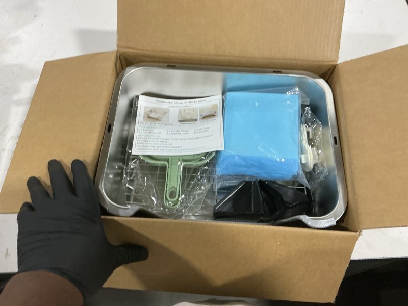 Condition photo showing Good Condition for stainless steel sifting litter box for rabbit (m) medium