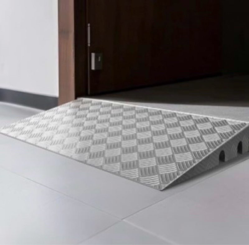 UOKRR 3" Rise Aluminum Threshold Ramp for Doorway, 32‘’ Wide Door Threshold Ramp for Wheelchairs, Ch