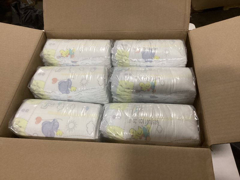 Condition photo showing Good Condition for Pampers Swaddlers Diapers, Size 4 (15-34 lbs), 150 Count, Absorbent, Keeps Baby Dry and Comfortable, Skin Safe Disposable Baby Diaper (Packaging May Vary) Size 4 150
