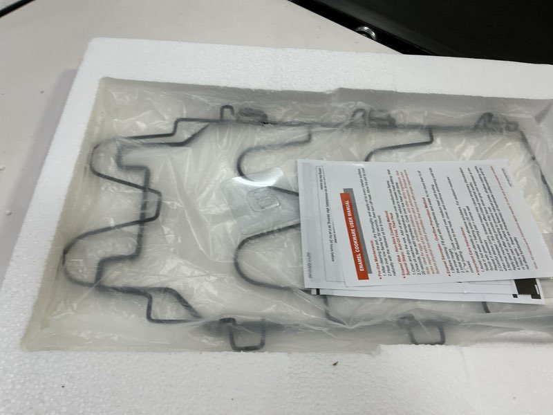 Condition photo showing New/Like New for QuliMetal Nonstick Enameled Cast Iron Cookware Set, 7-Pcs Pots and Pans with Lid, Frying Pan Skillet, Sauce Pan, Healthy Round Dutch Oven Pot for Sourdough Bread Baking on All Stovetop, Cream White 4PC White