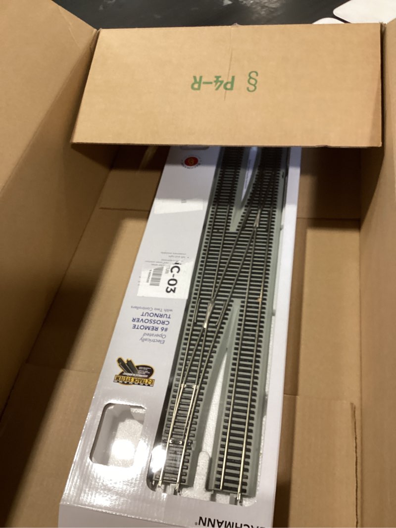 Condition photo showing Good Condition for bachmann trains - snap-fit e-z track #6 remote crossover turnout - right (1/box) - nickel silver rail with gray roadbed - ho scale